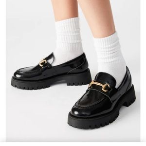 Steve Madden: LANDO BLACK